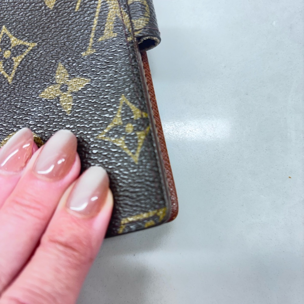 Louis Vuitton Agenda PM - Picture 6 of 11